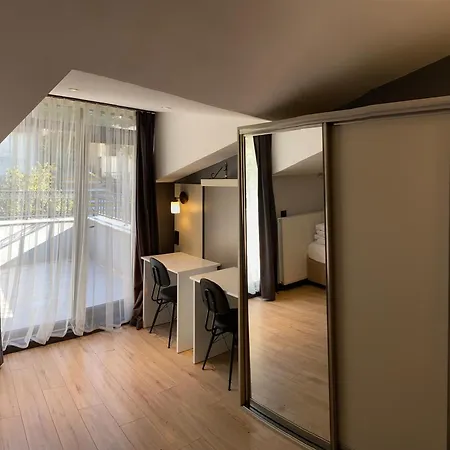 Global Suites Hotel-2
